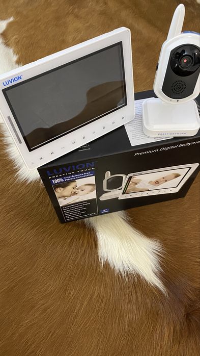 Видеокамера бебефон LUVION Prestige