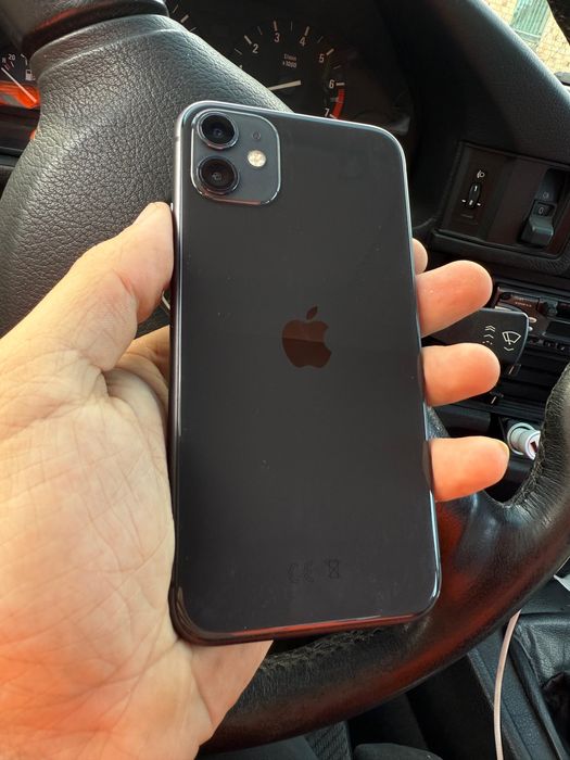 Айфон 11 на 128 гиг