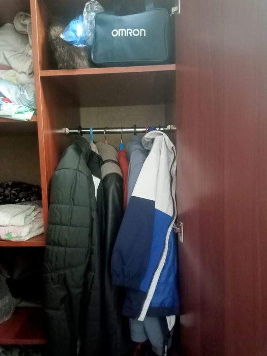 Продам шкаф б/у в хорошем состоянии