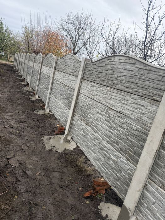 Gard de beton la comanda