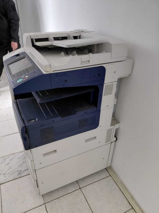 Продам Принтер цветной WorkCentre 7830