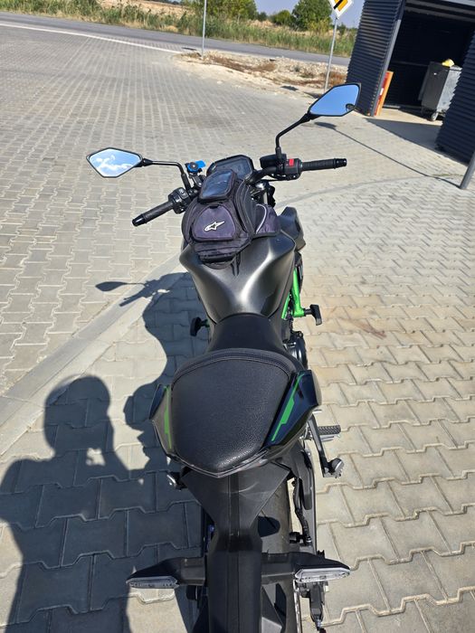 Kawasaki z650 нов купуван от Еди мото 6500км