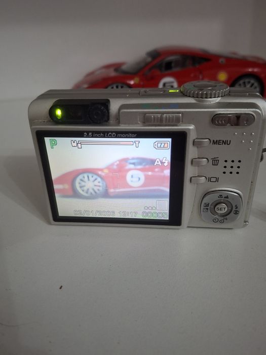 Цифровая камера  Rekam