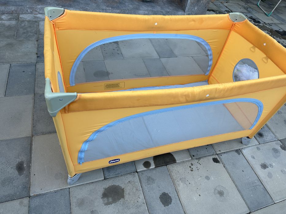 Patut/tarc de joaca pliabil chicco easy sleep