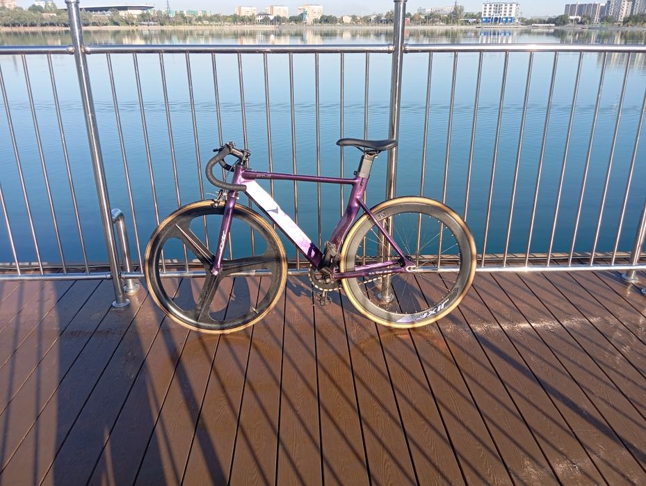 Велосипед Фикс JIXF АТ-8