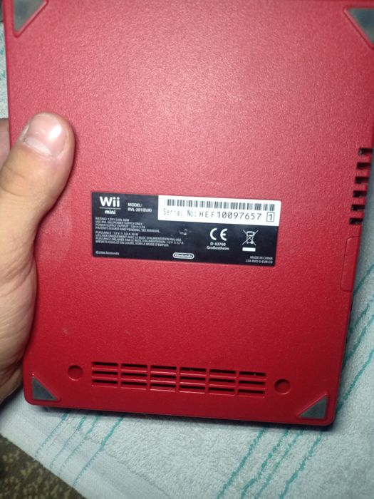игровая приставка Nintendo wii mini
