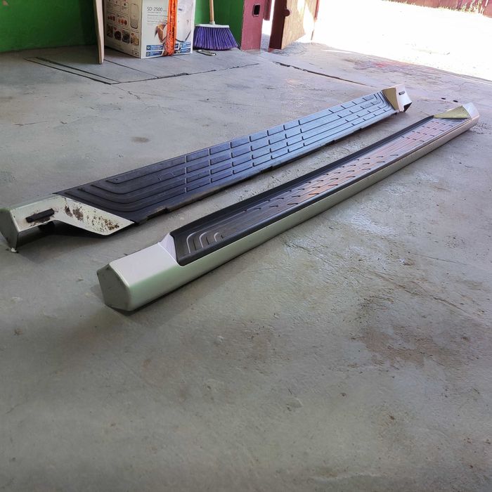 Накладки на подножки Pajero 4