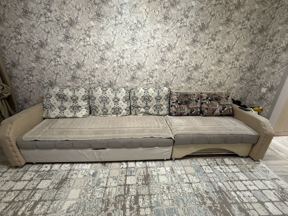 Продам 2 дивана за 40000