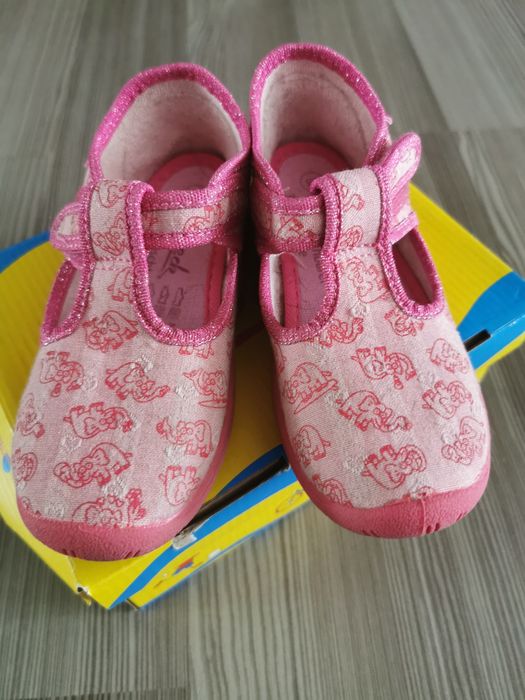 Balerini Beck mărimea 25, fete, 15 cm, impecabili gradinita