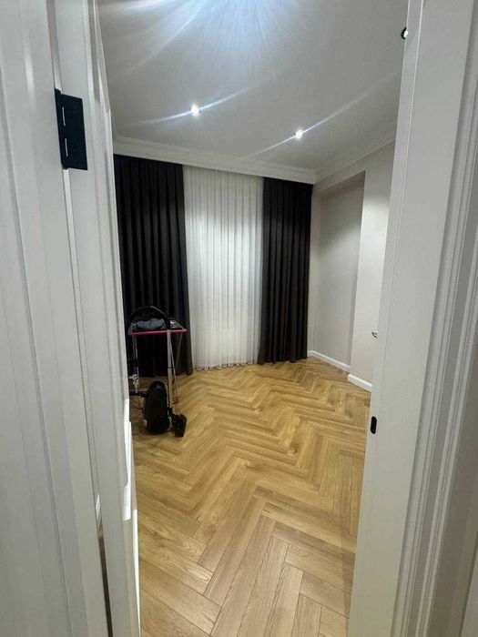 ГОТОВЫЙ АРЕНДАТОР! 3 ком кв-ра! Дружба Народов! Ор-р Ташкент сити ID02