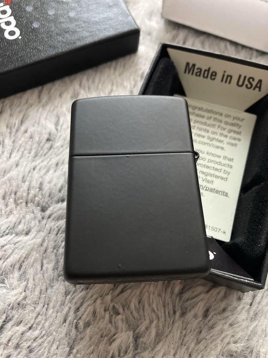 Brichetă zippo mercedes