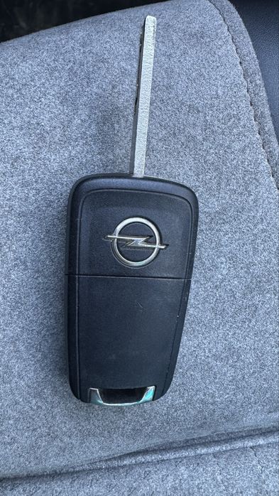 Vand cheie originala Opel Ampera (keyless go keyless entry)