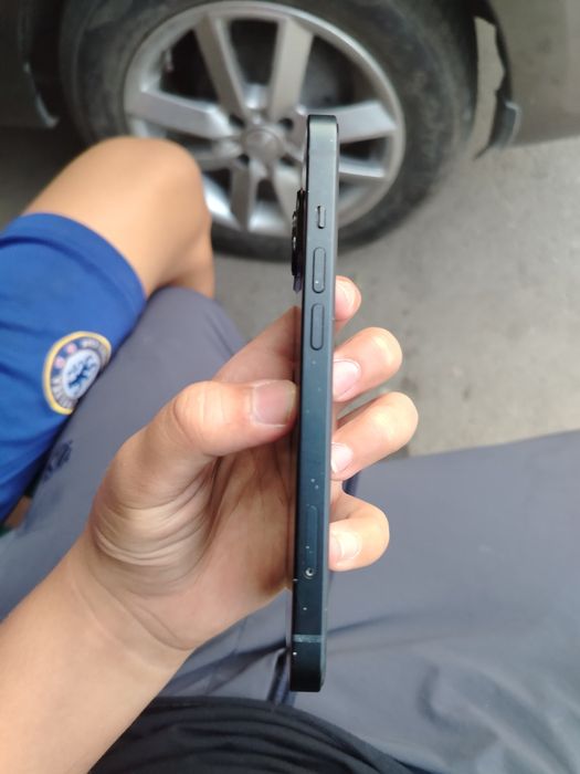 iPhone 13,в хорошем состоянии