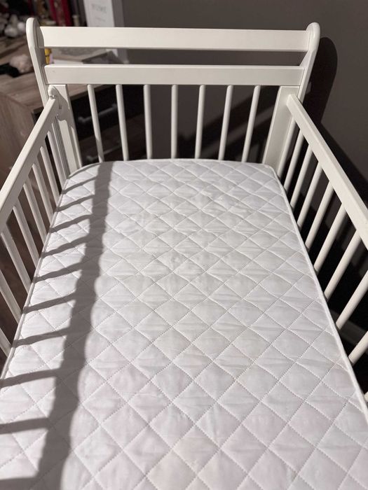 Patut bebelus Baby Needs