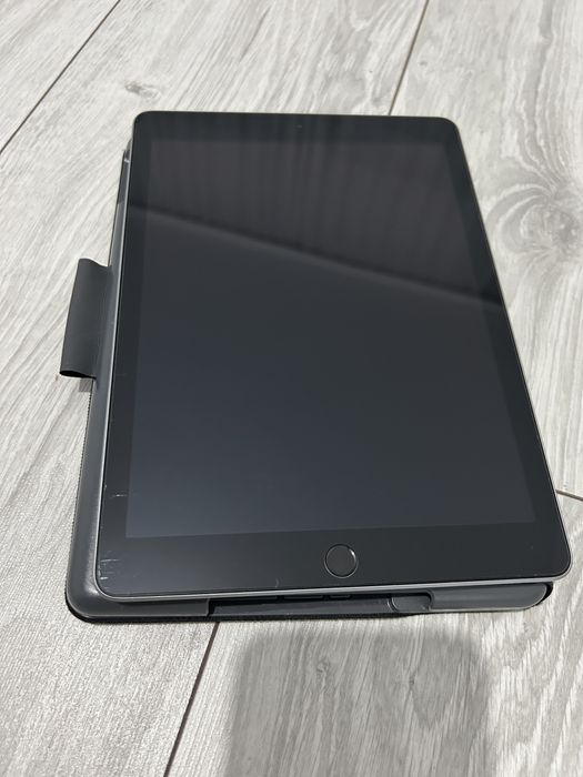 iPad 6 gen 128gb Wi Fi