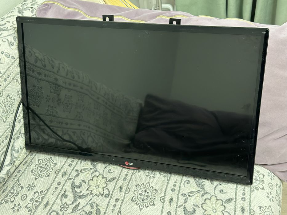 Продам телевизор