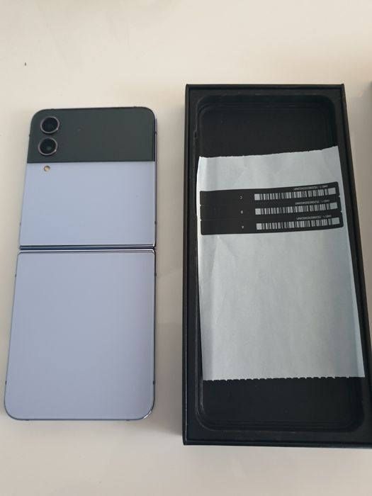 Samsung flip 4 display defect