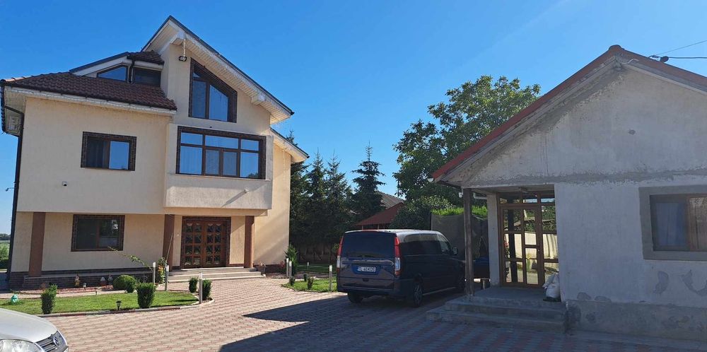 Vand/închiriez vilă in Mineri