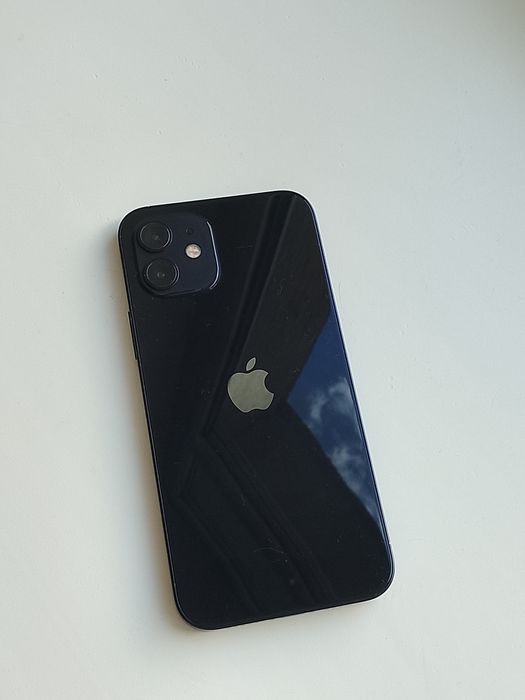 iPhone 12 / 128GB – Срочно продам!