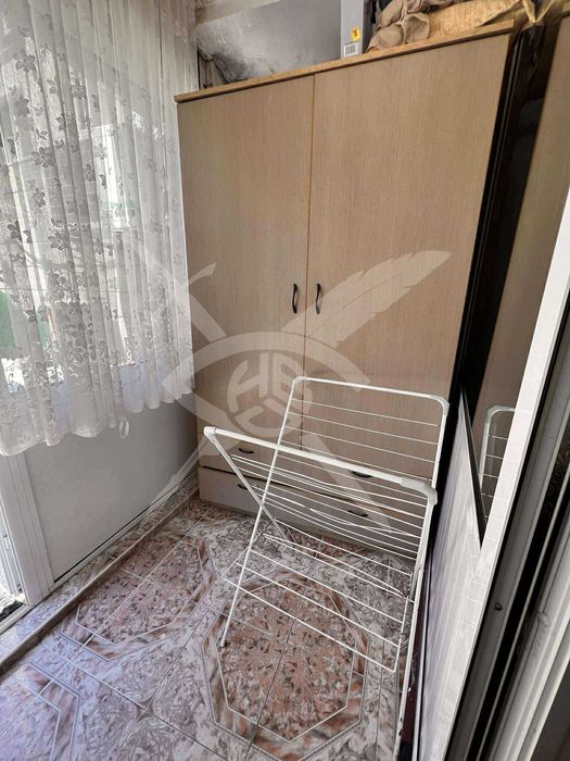 Дава се под наем Едностаен апартамент в Варна, Левски - 30 кв.м за 200 € - Снимка #4