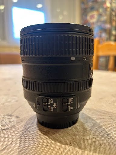 Обектив Nikon AF-S NIKKOR 24-85mm f/3.5-4.5G ED VR - Отлично състояние
