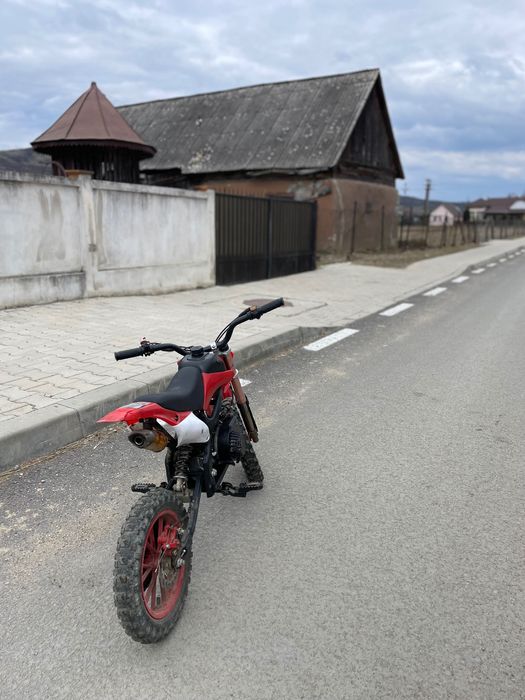 Vând cross 49cc pentru copii