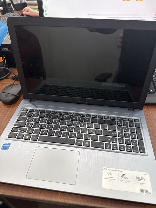 Продам ноутбук Asus x540sa