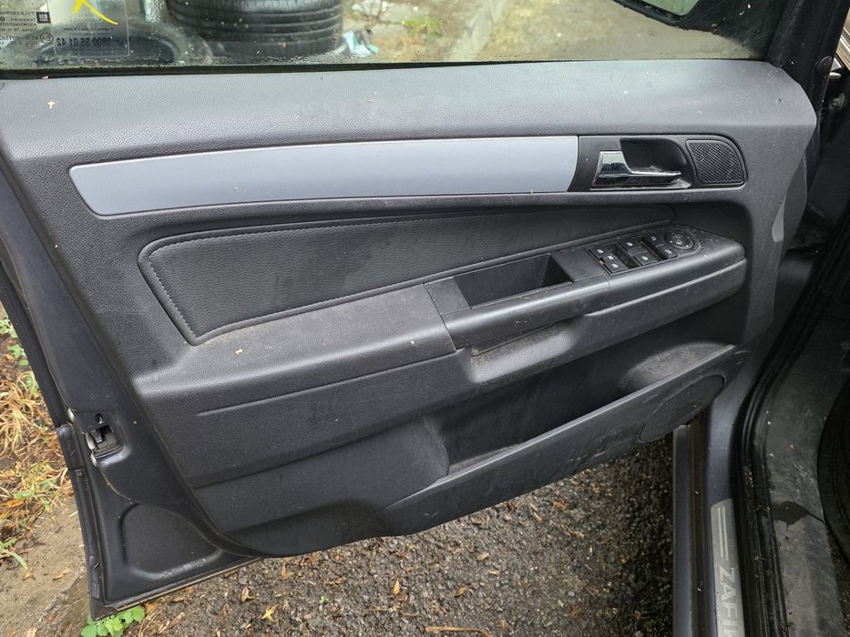 Кожен салон Опел Зафира Б Opel Zafira B