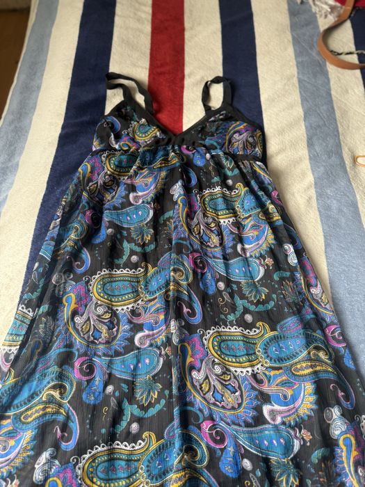 Женская одежда в хорошем состояние