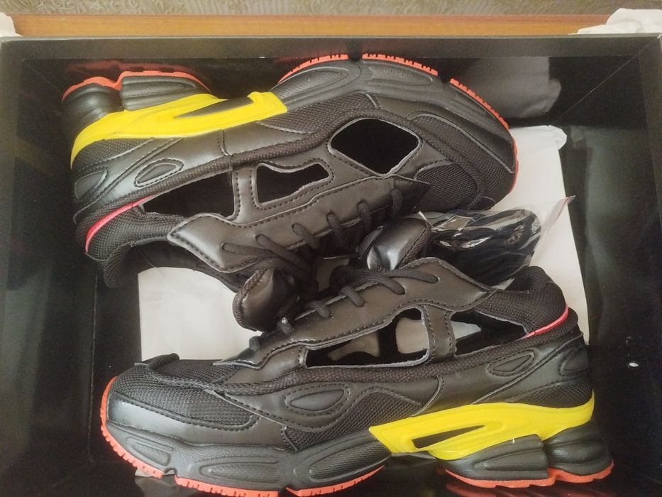 Raf Simons / Adidas