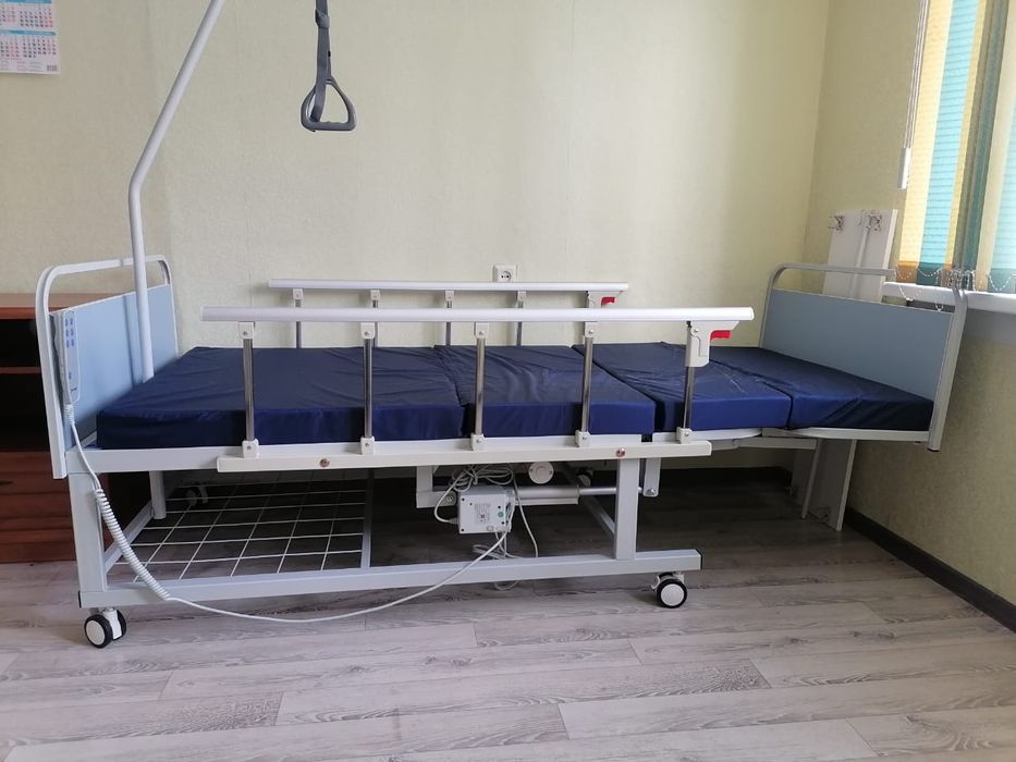 Кровать медицинская с электро приводом