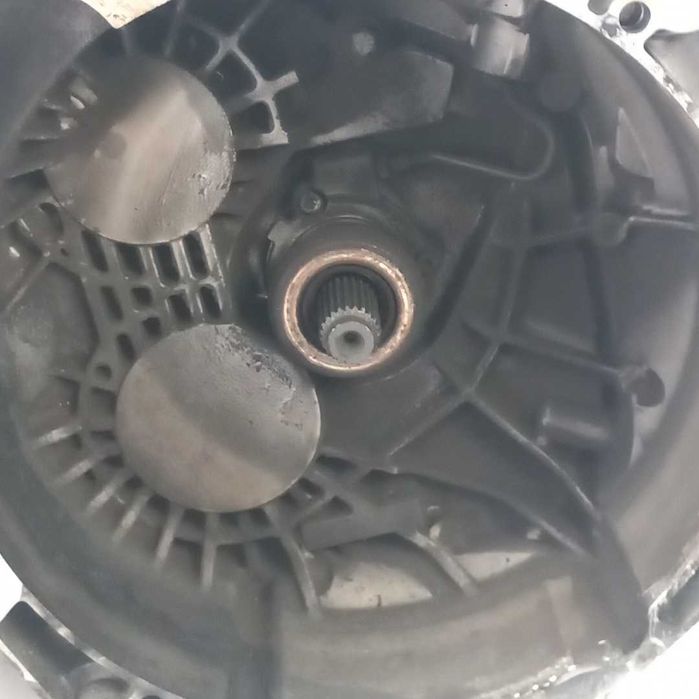 Скоростна кутия ръчна F40 6-степенна 3.89  Opel Antara 2,2 CDTI A22DM