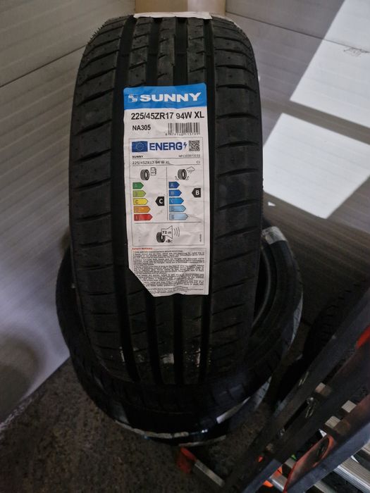 225 45 r17 sunny