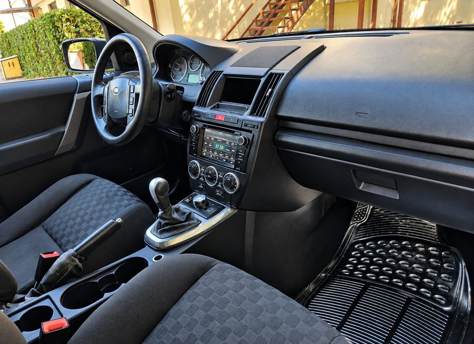 Land Rover Freelander 2