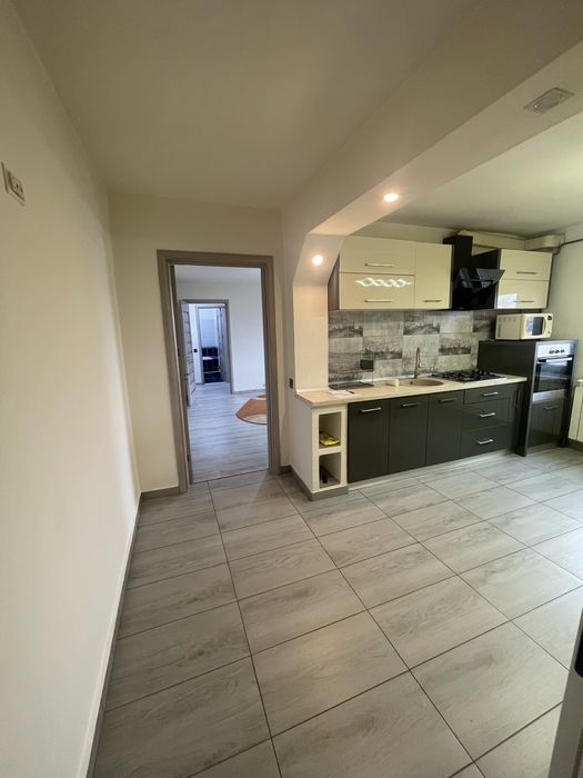 Inchiriez apartament Brazda 3/4 cu centrala termica