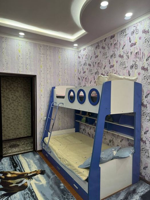 Navoiy viloyati Karmana Varq-1 dan kottej sotiladi. 6 sotix. 4 xonali