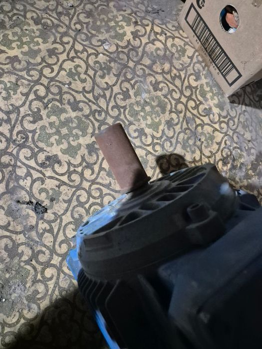 Продам элекродвигатель