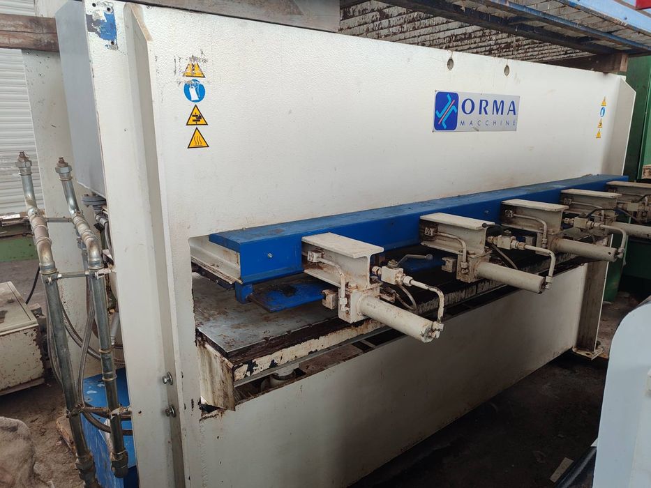 Автоматична топла преса за плотове размер 2500мм.х 1300мм.