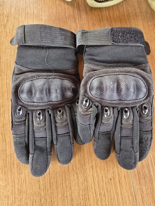Set Complet Echipament Protecție Airsoft – Ochelari, Mască, Mănuși, Chingă