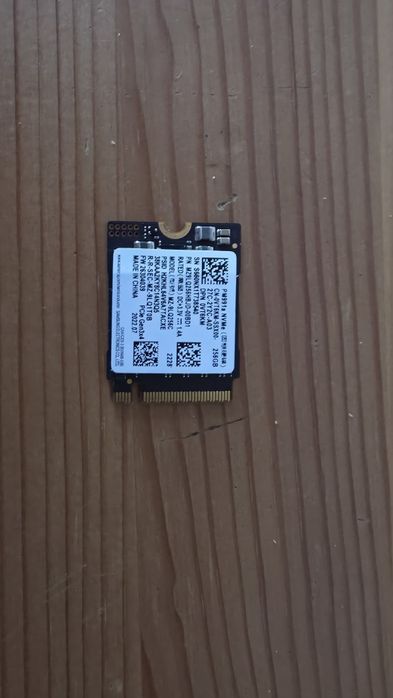 SSD M.2 NVMe 256GB 512GB Samsung Kioxia