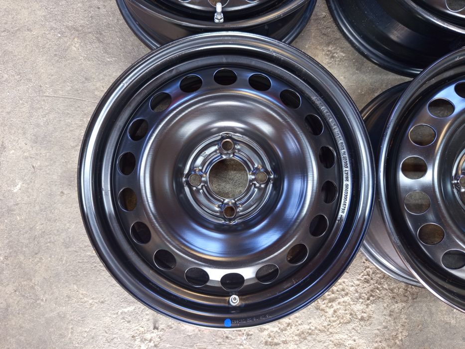 15" Рено Клио Дачия Сандеро Оригинални Джанти 4x100 Renault Dacia