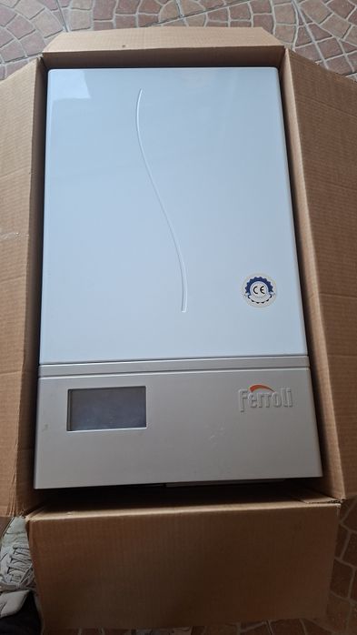 Centrala Ferroli  electrica 9KW