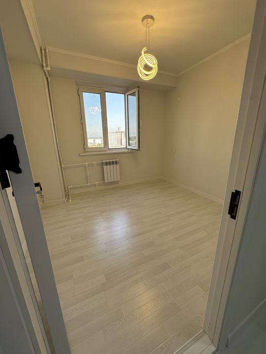 СРОЧНО !! 3в4 ком. квартира, 80м2. Авиасозлар-4. Ор-р: метро Яшнабад.