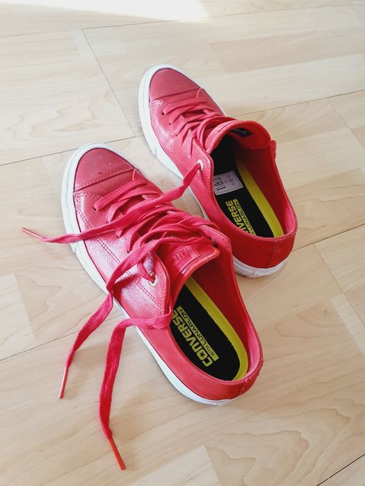 Червени Кецове Converse