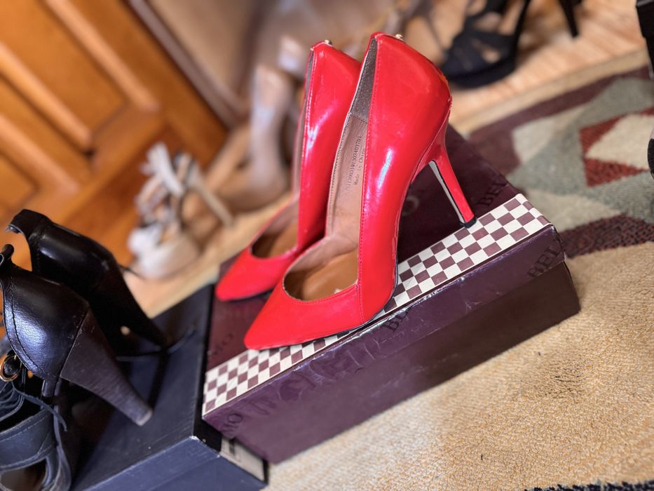 Туфли и босоножки