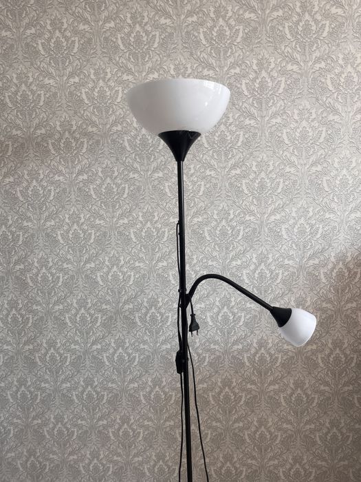 Икеа Торшер работает