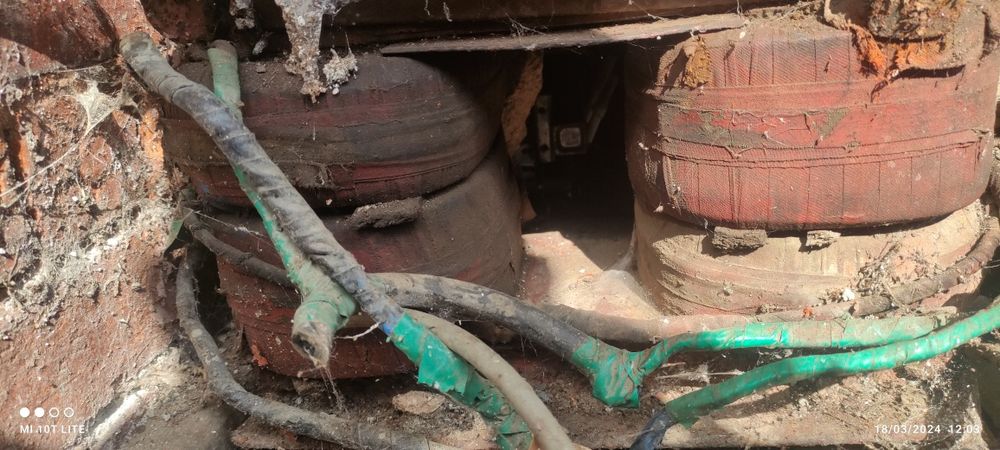 Apărat de sudură tras în bară!