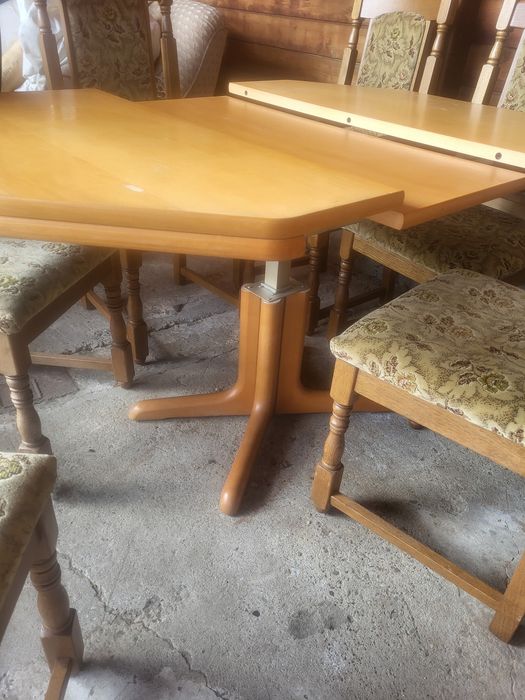 Masă extensibila