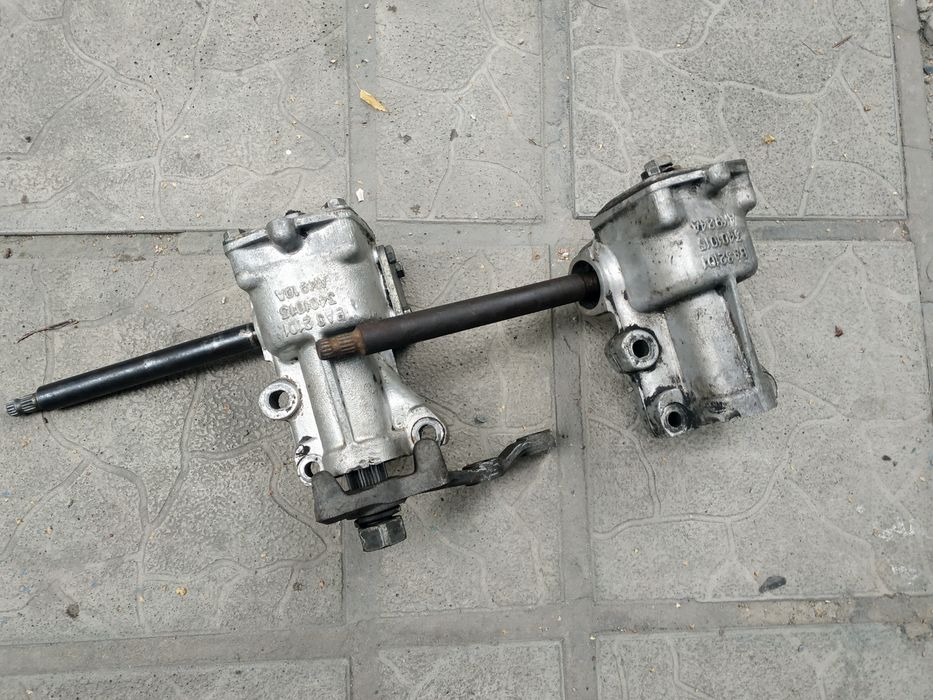 Продам рулевой механизм ВАЗ 21213.