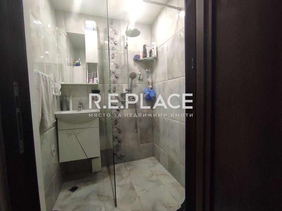 Продава се Четиристаен апартамент в Варна, Кайсиева градина - 86 кв.м за 2156 €/кв.м - Снимка #10